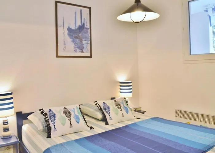 2 Pieces Avec Terrasse, 5 Couchages, - Fr-1-251-227 Apartament Le Lavandou