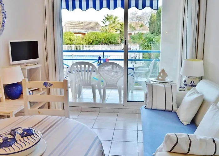 2 Pieces Avec Terrasse, 5 Couchages, - Fr-1-251-227 Apartament